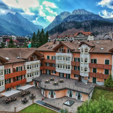 Residence Pez Gajard San Martino Di Castrozza Luaran gambar