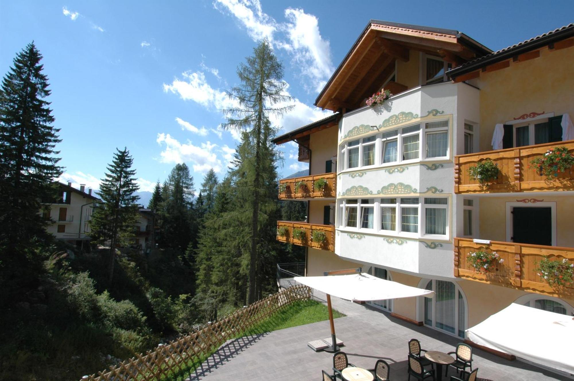 Residence Pez Gajard San Martino Di Castrozza Luaran gambar